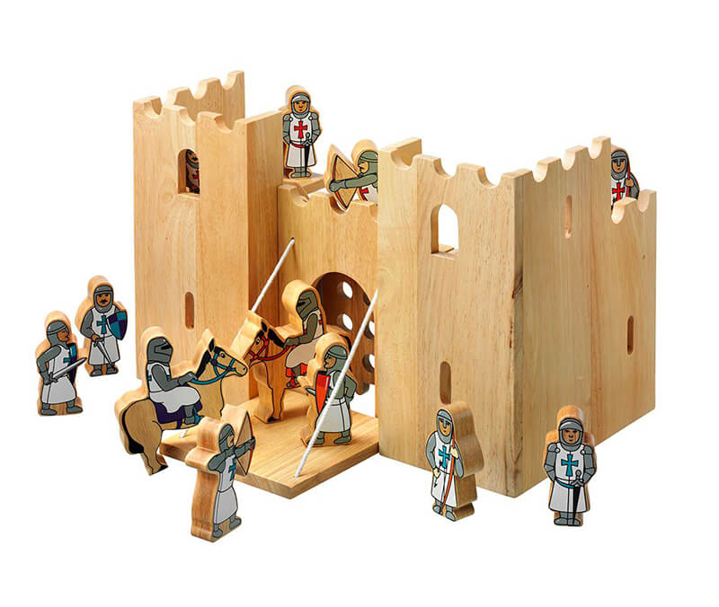 wooden-castle-playscene-toy-with-12-knights